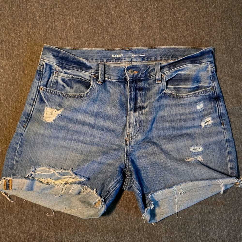 Size 12 slouchy straight jean shorts